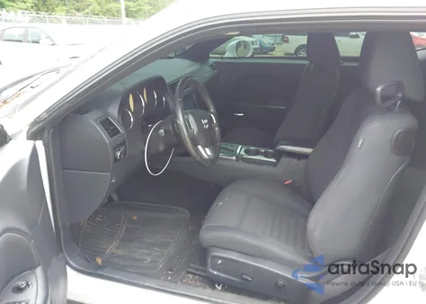 2013 Dodge Challenger Sxt из США, поврежденный, VIN 2C3CDYAG0DH607372